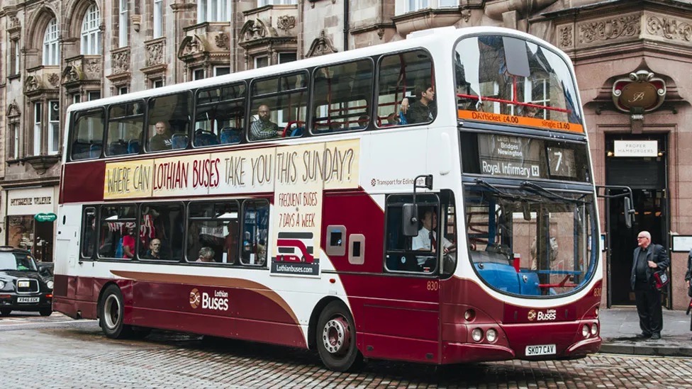 photo - lothian bus