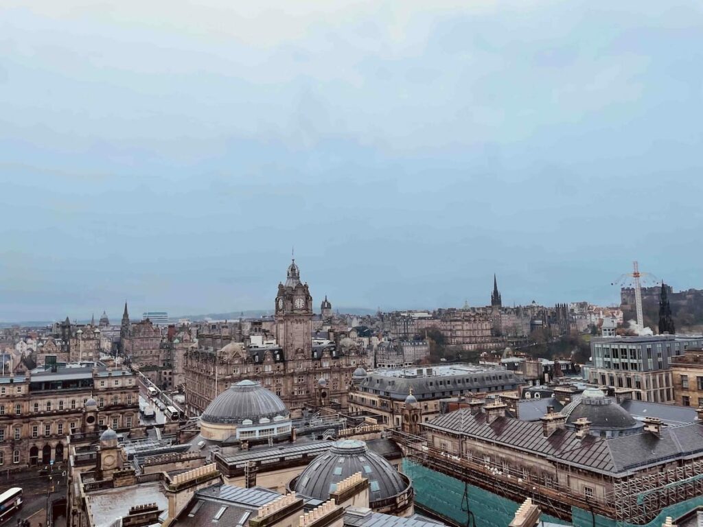 Une vue de la ville (d'Édimbourg) que j'adore, depuis un spa
